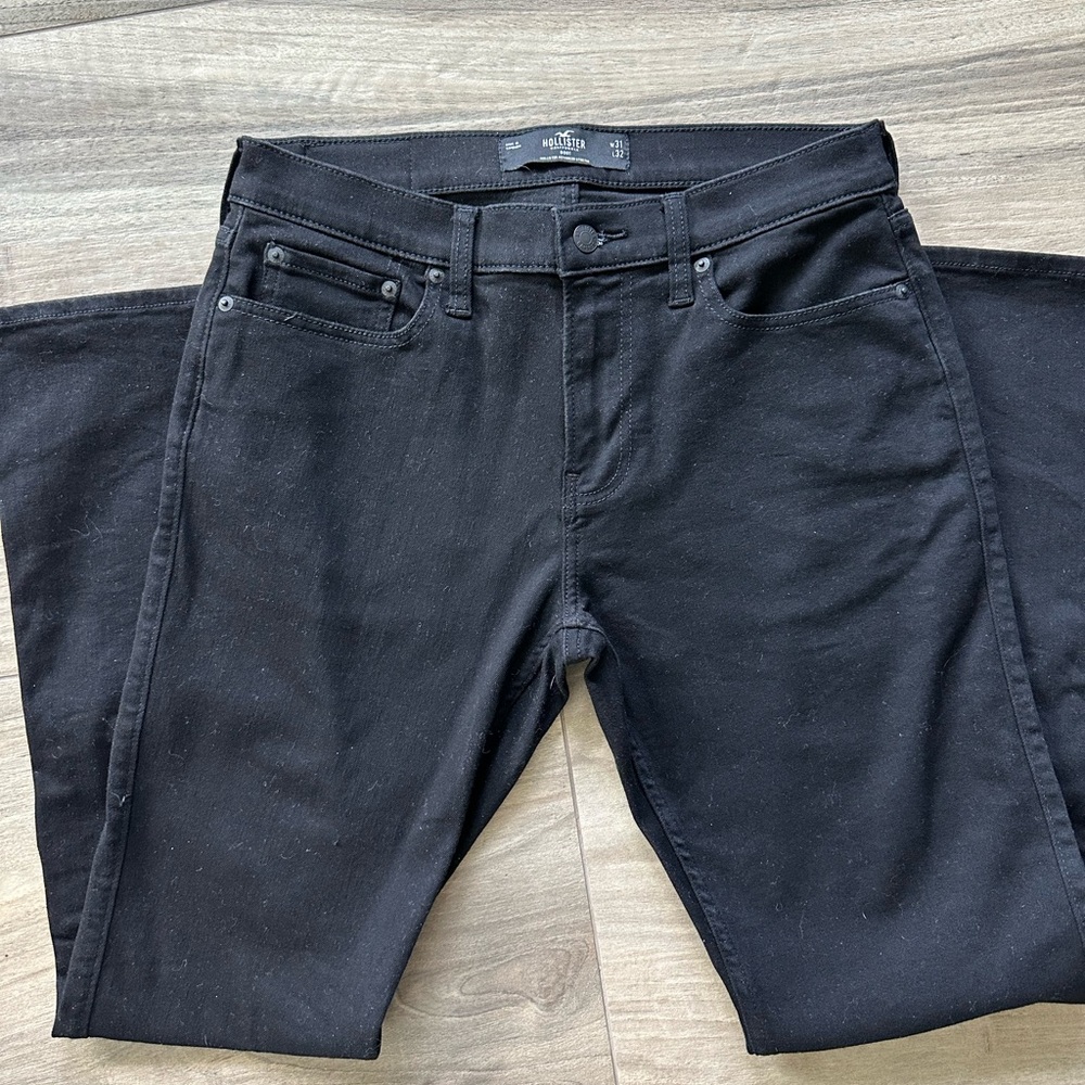 Hollister Men’s/Women’s Black Jeans size 31 x 32. Súper stretchy